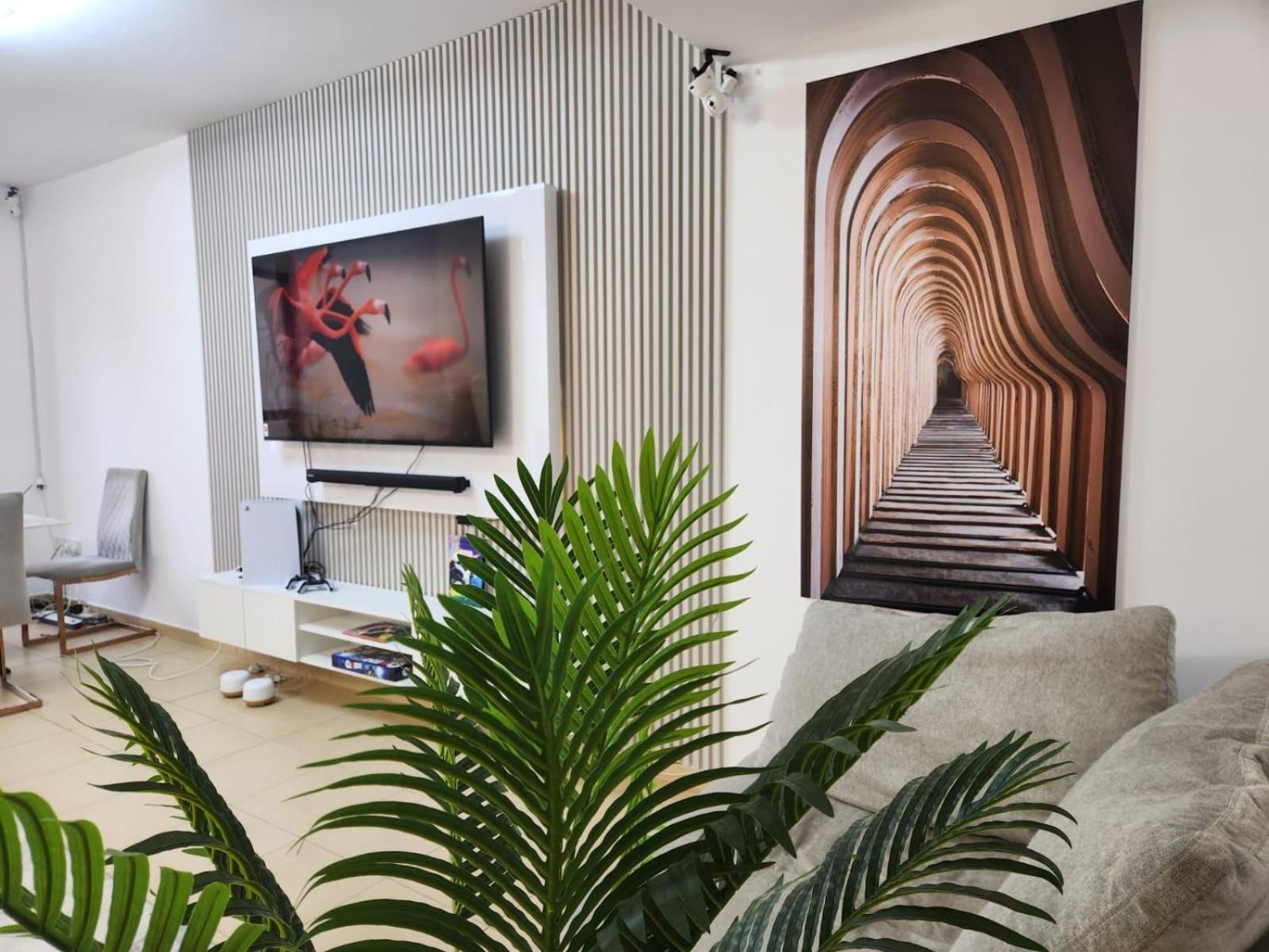 Travel Hub Premium Pansiyon Dubai Dış mekan fotoğraf